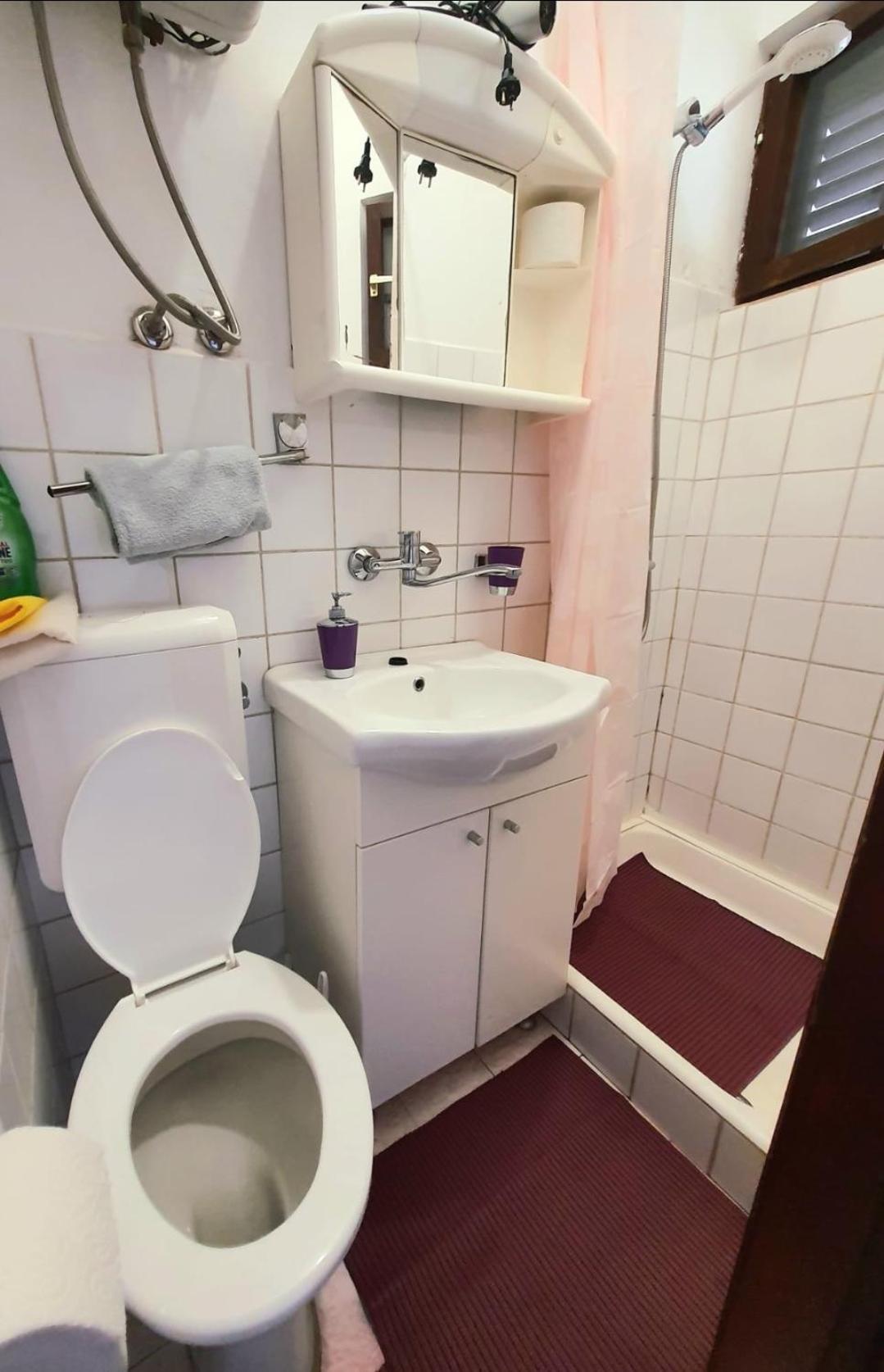 Unique Apartments Малинска Экстерьер фото
