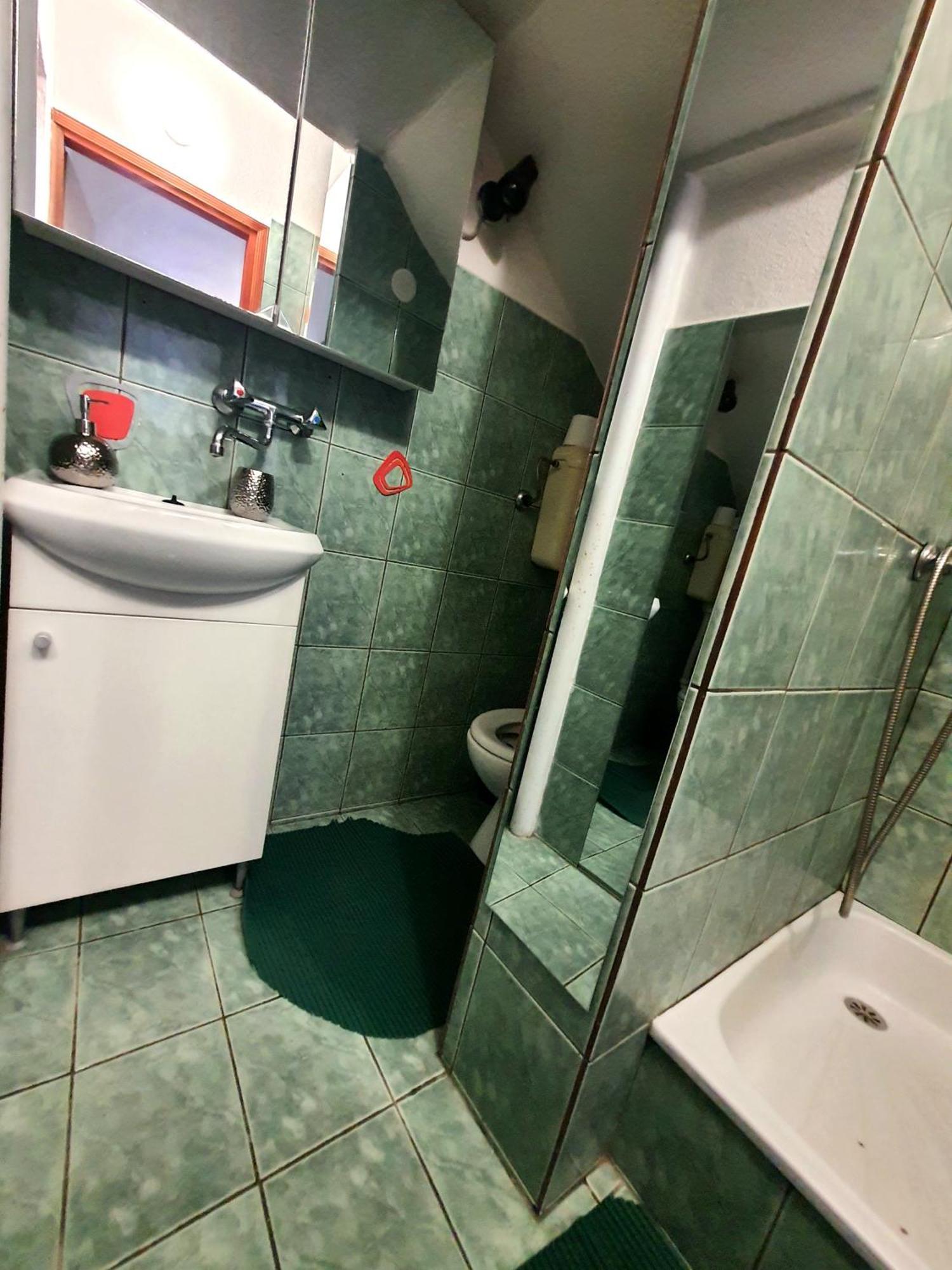 Unique Apartments Малинска Экстерьер фото